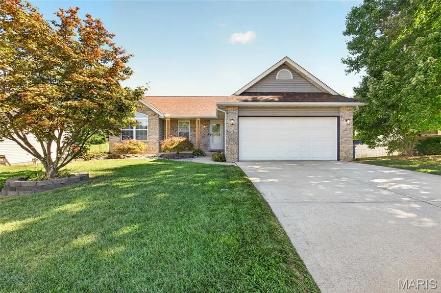 629 High School Street, Collinsville, IL 62234 - #2