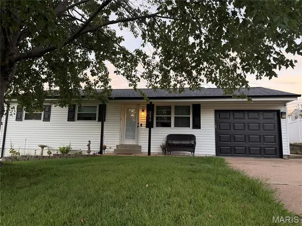 2270 Summit Drive, Arnold, MO 63010