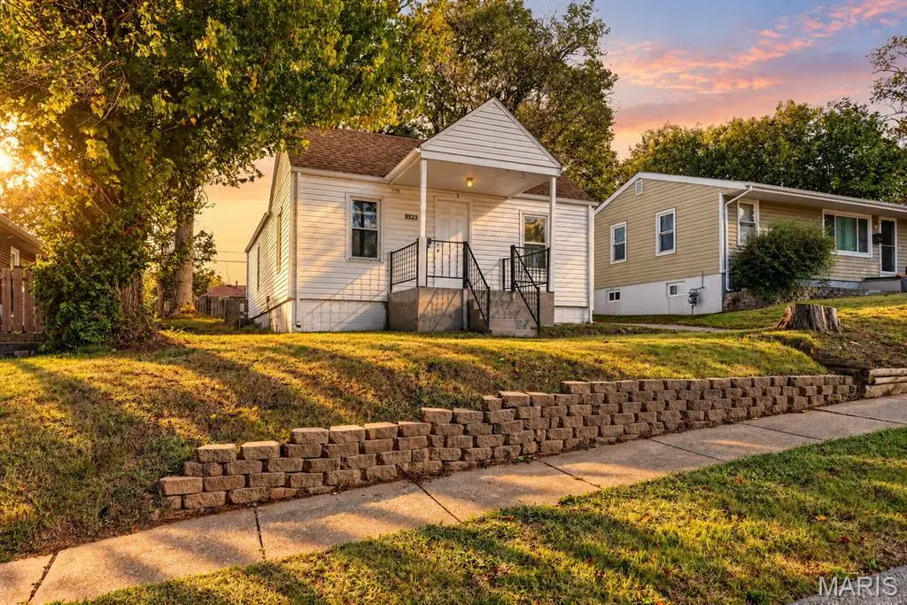 9523 Theodosia Avenue, Overland, MO 63114 - #1