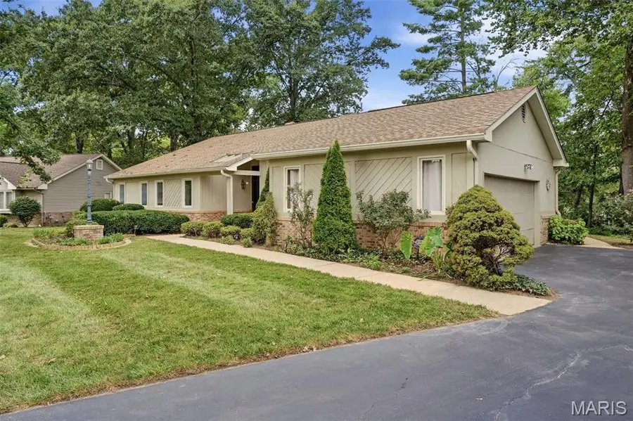 14619 Hunters Point, Chesterfield, MO 63017 - #3
