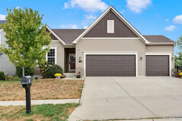 38 Huntleigh Park Court, Wentzville, MO 63385