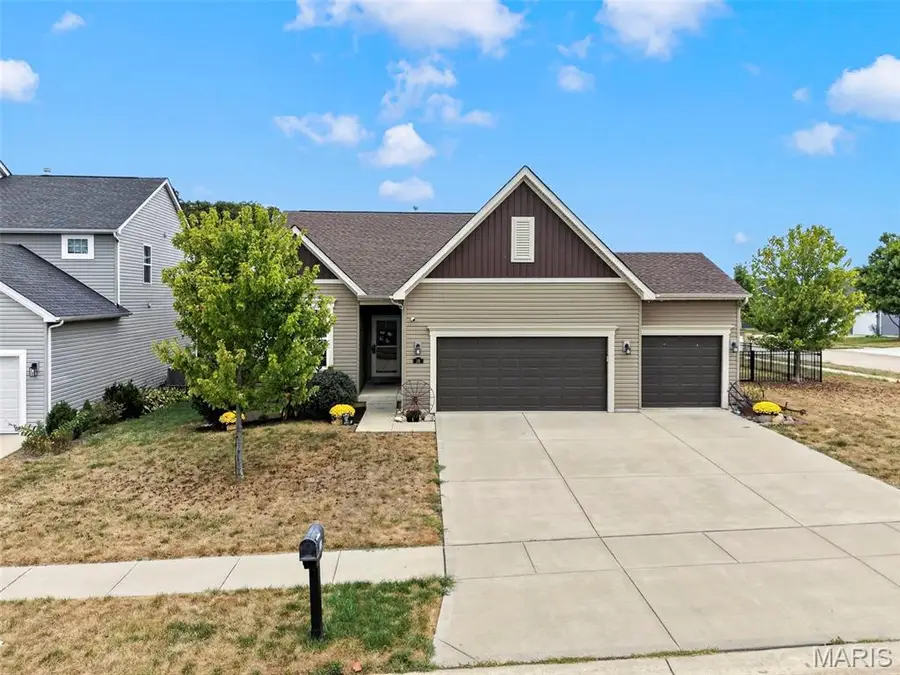 38 Huntleigh Park Court, Wentzville, MO 63385 - #2