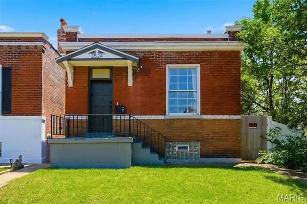 3524 Grace Avenue, St Louis, MO 63116