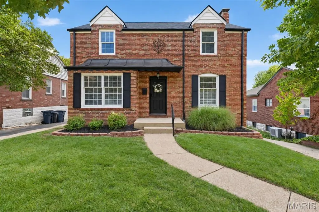 7545 Hiawatha Avenue, Richmond Heights, MO 63117 - #1