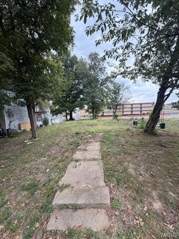 612 Kinzer Street, Poplar Bluff, MO 63901 - #1