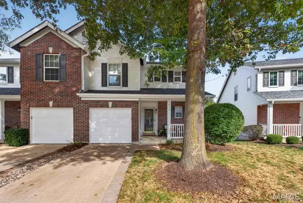 1576 Forest Springs Drive, Ballwin, MO 63021