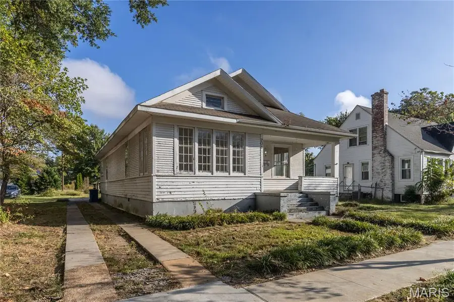 208 Hunter, Charleston, MO 63834 - #3