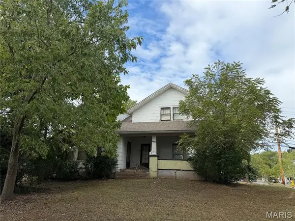 1202 S Main Street, De Soto, MO 63020