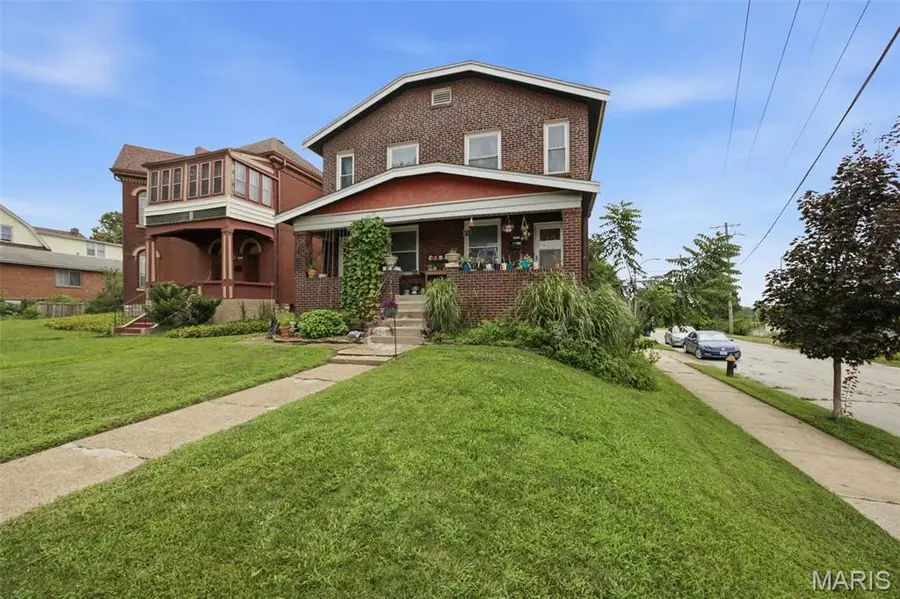 6652 Marmaduke Avenue, Saint Louis, MO 63139 - #2
