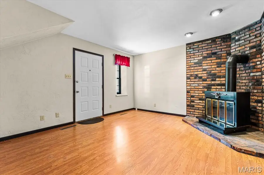211 E Monroe Street, Belleville, IL 62220 - #3