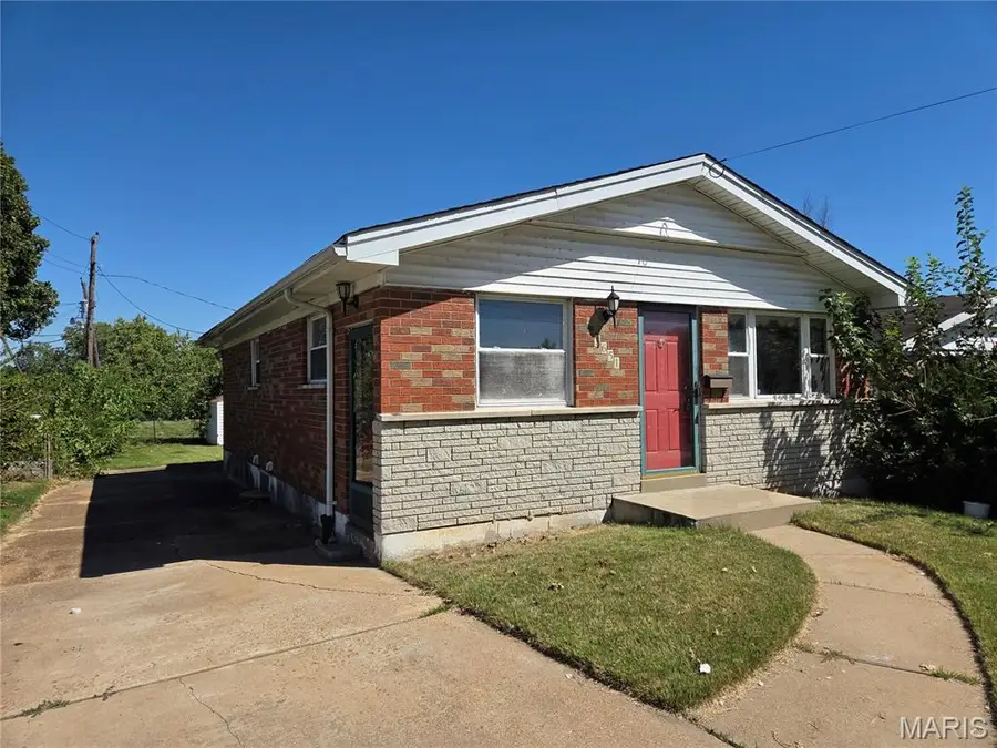 3651 Weber Road, Saint Louis, MO 63125 - #2