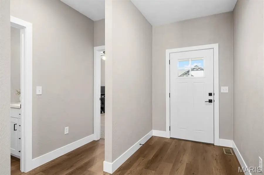 725 Conner Circle, Fairview Heights, IL 62208 - #3