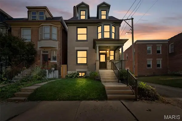4252 Russell Boulevard, St Louis, MO 63110