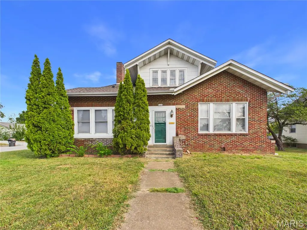 828 W Saint Joseph Street, Perryville, MO 63775 - #1