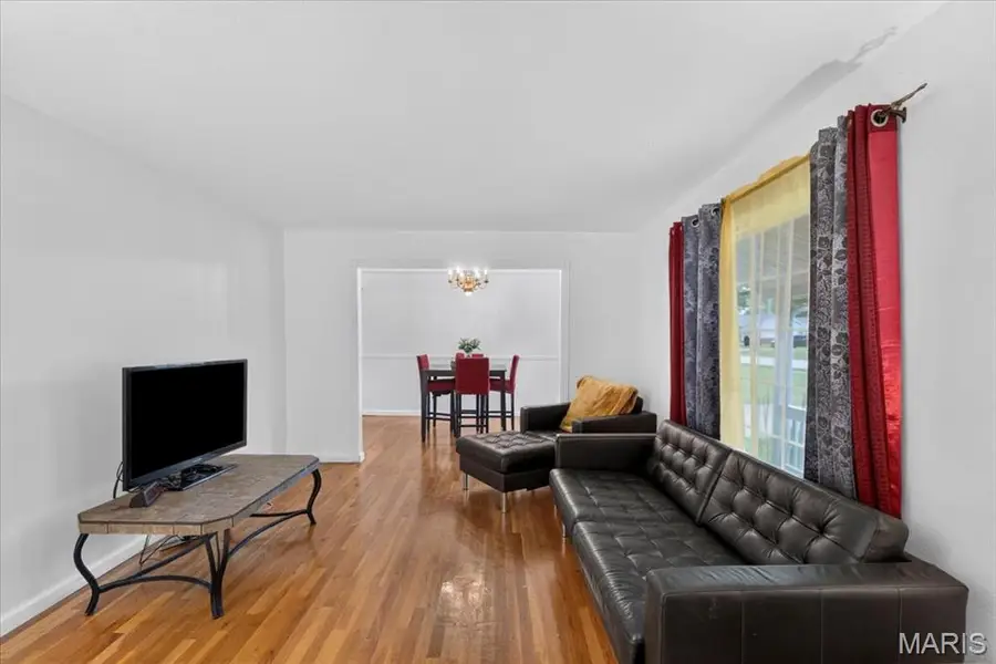 3040 Churchill Drive, Florissant, MO 63033 - #3