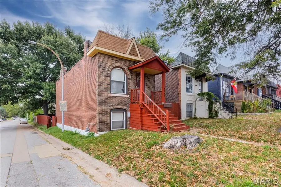 4347 Fyler Avenue, Saint Louis, MO 63116 - #2
