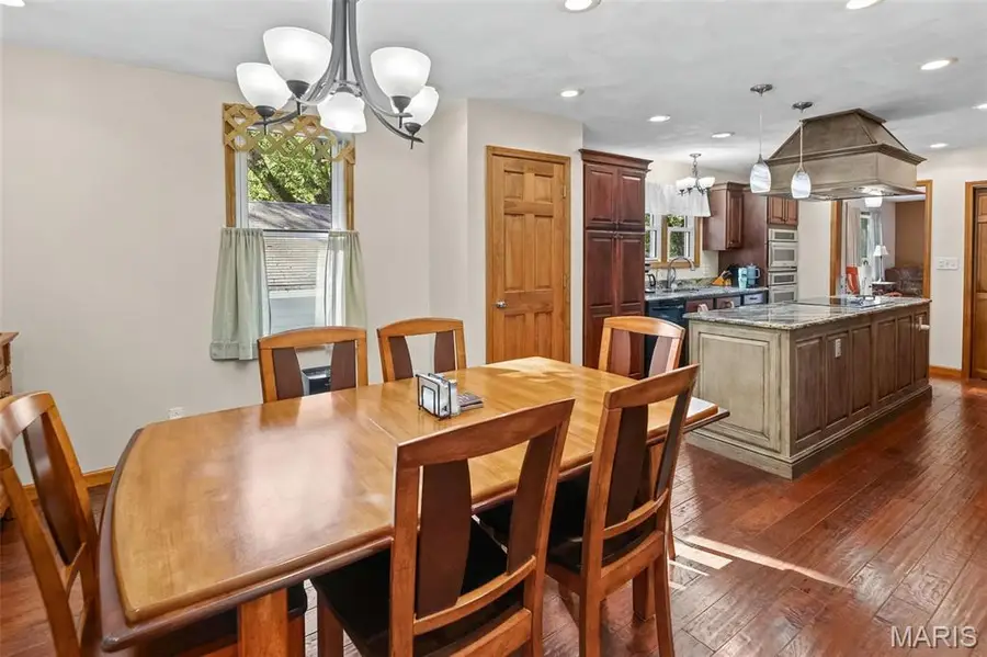 1717 S 11th Street, Belleville, IL 62226 - #2