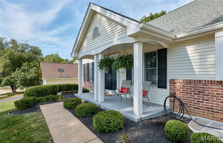 1843 Shadywood Court, Chesterfield, MO 63017 - #2