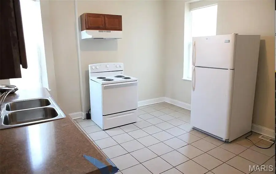 2923 Miami Street, Saint Louis, MO 63118 - #3