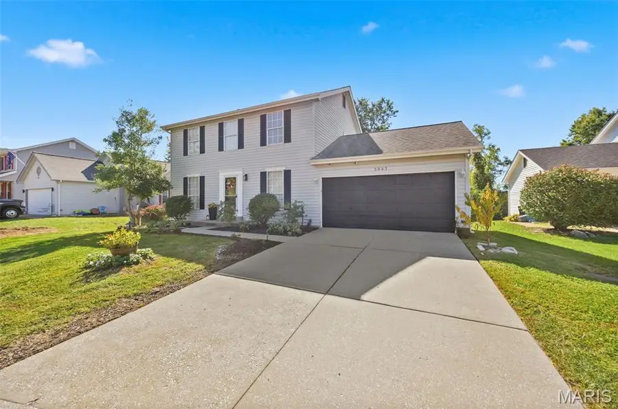 5943 Pennbrooke Drive, Saint Louis, MO 63129 - #2
