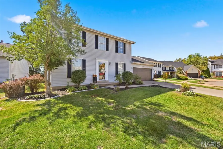 5943 Pennbrooke Drive, Saint Louis, MO 63129 - #3