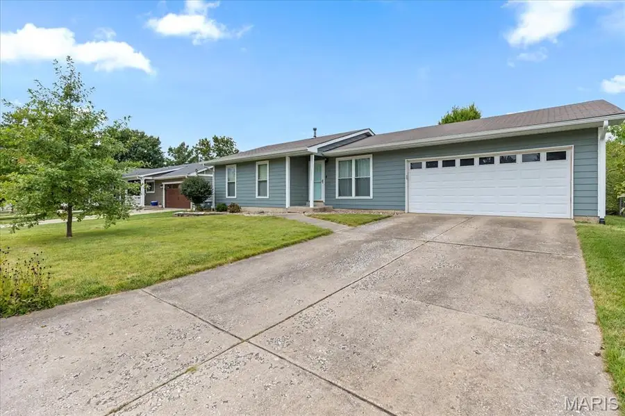 1353 Osage Meadows Drive, Ofallon, MO 63366 - #2
