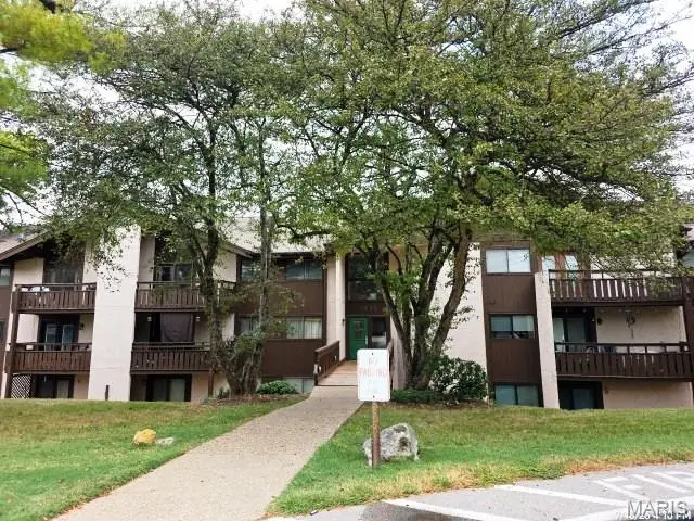 1400 Heritage Landing #110, Saint Charles, MO 63303 - #1