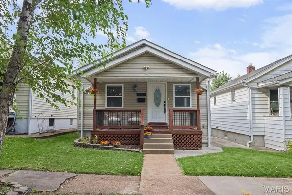 4725 Hummel Avenue, St Louis, MO 63116