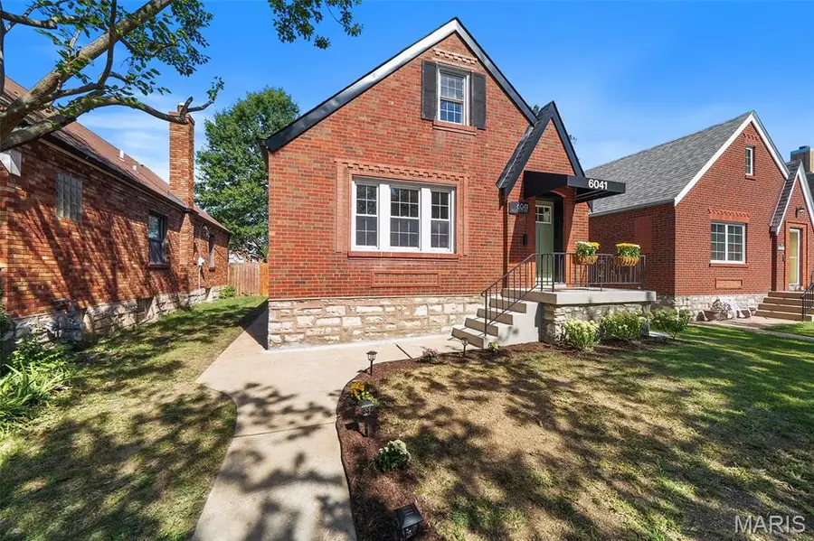 6041 Tholozan Avenue, Saint Louis, MO 63109 - #3