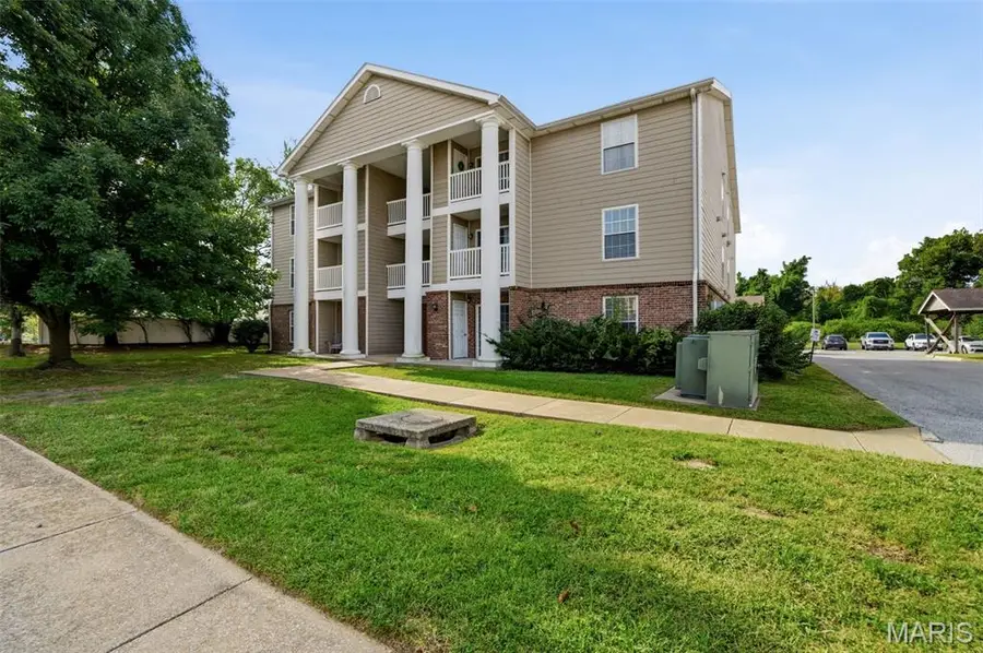 660 Materdie Lane #104, Florissant, MO 63031 - #2