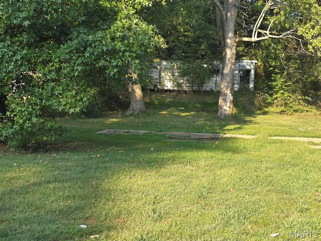 701 N Hickory Street, Dexter, MO 63841 - #1