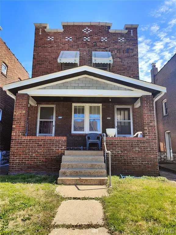 4028 S Spring Avenue, Saint Louis, MO 63116 - #1