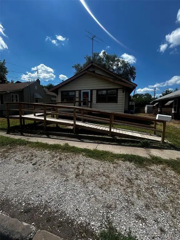 336 Goulding Street, East Alton, IL 62024