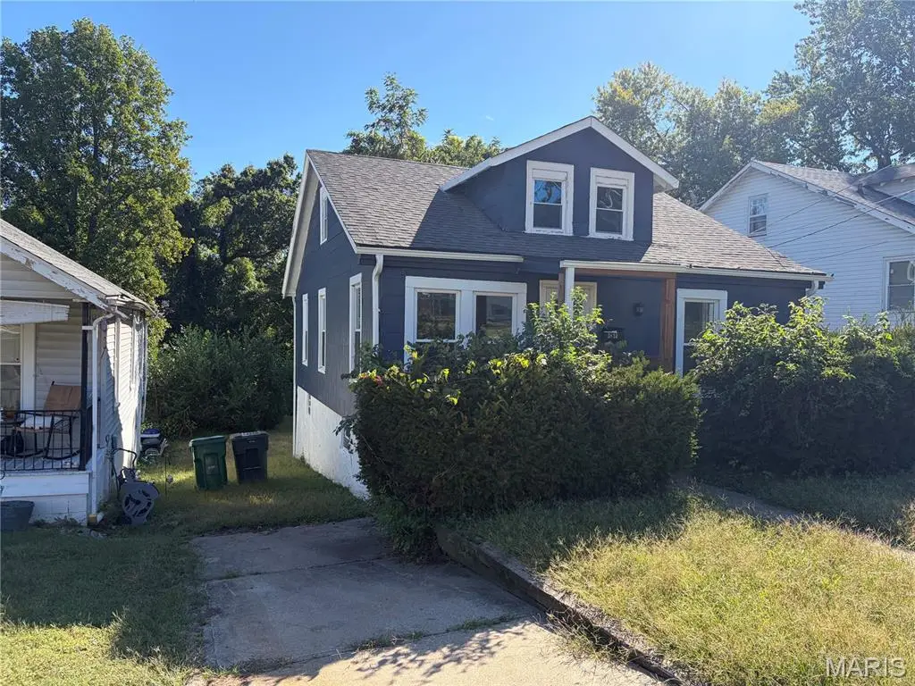 3834 Waco Drive, Normandy, MO 63121 - #1