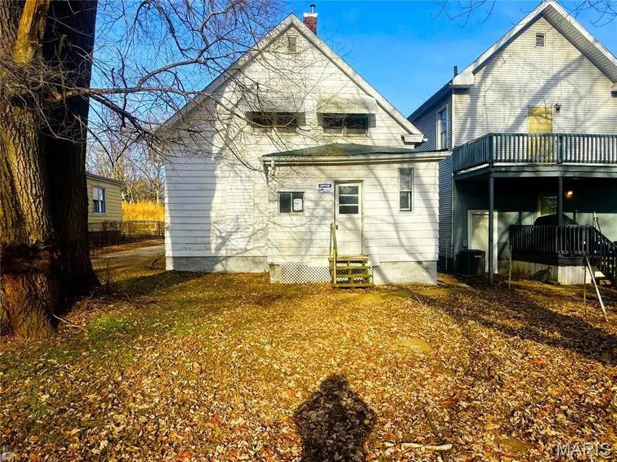 611 Haungs Avenue, Peoria, IL 61603 - #3