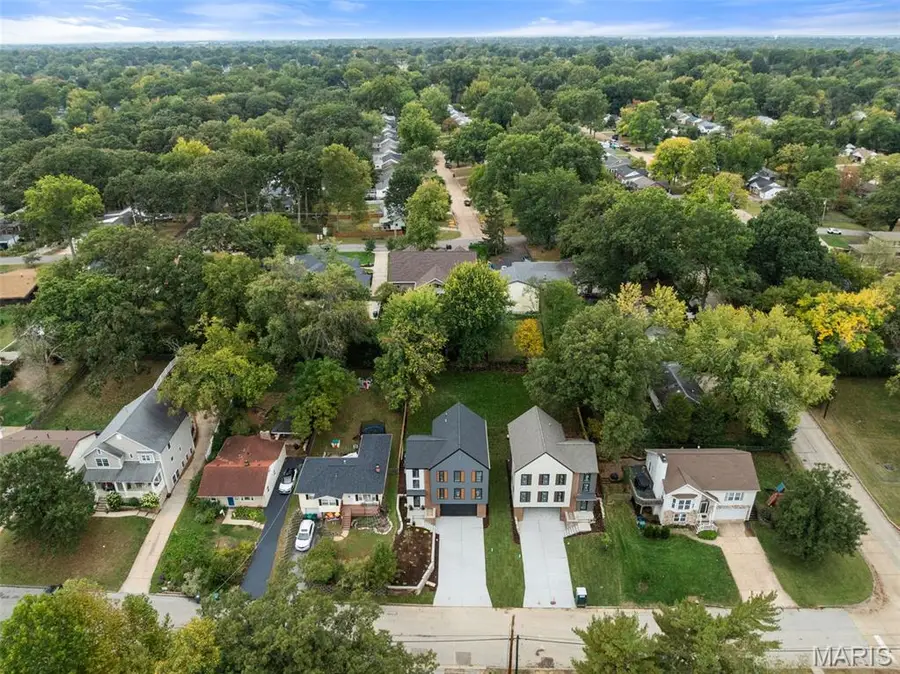 312 Oak Tree Drive, Saint Louis, MO 63119 - #3