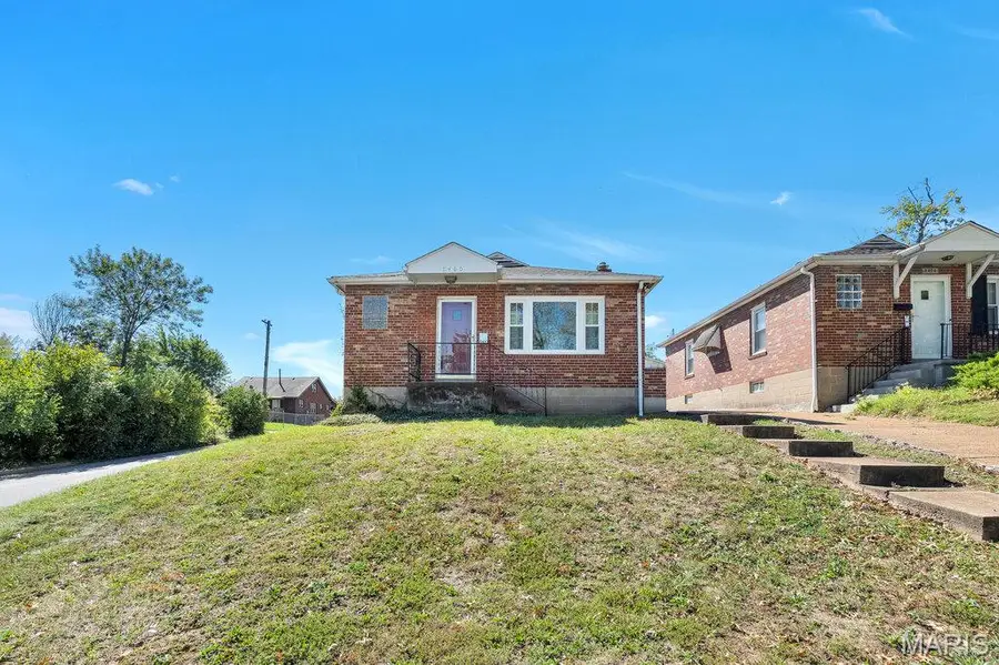 8400 Richard Avenue, University City, MO 63132 - #2