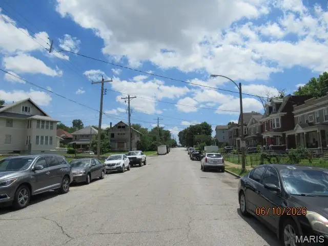 5950 Plymouth Avenue, Saint Louis, MO 63112 - #3