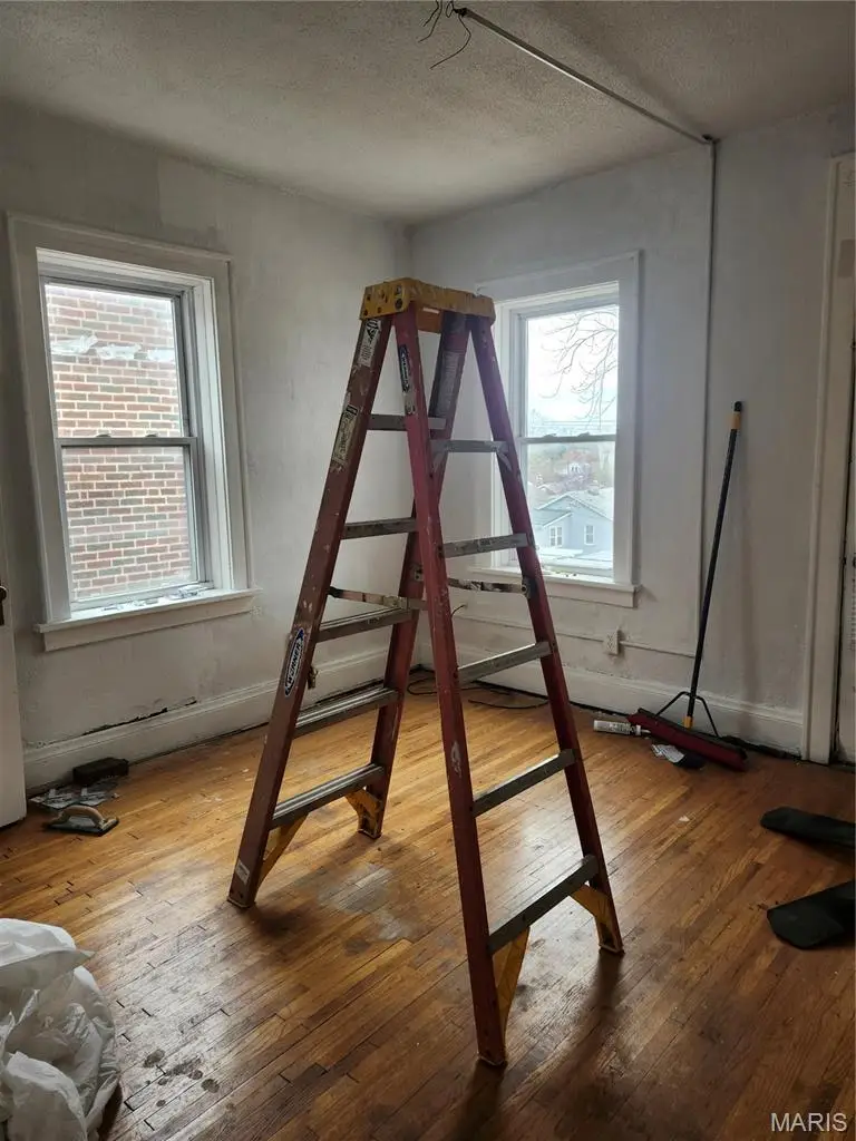 6074 Arsenal Street, Saint Louis, MO 63139 - #2