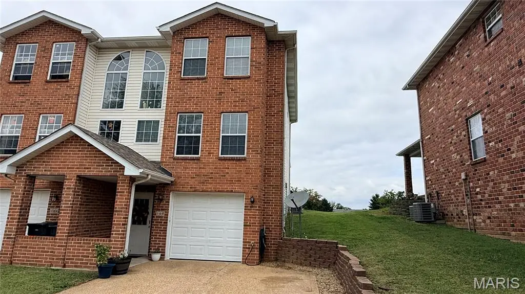 108 Empson Drive, Valmeyer, IL 62295 - #1