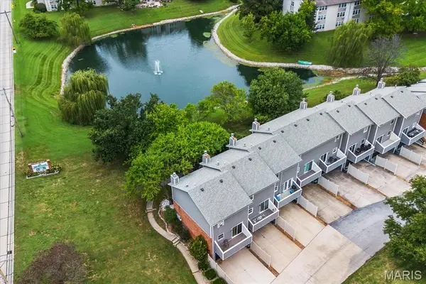 300 Pine Lake Road #1, Collinsville, IL 62234