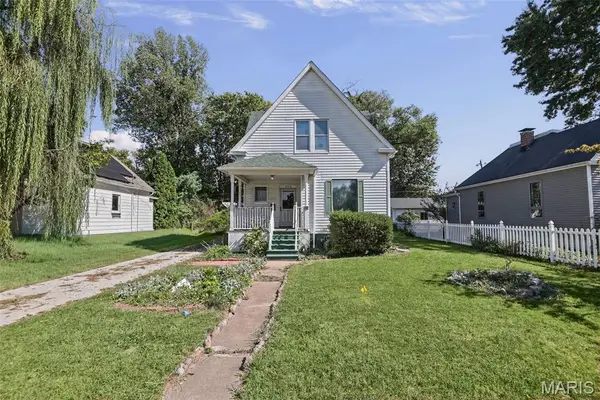 850 Holyoake Road, Edwardsville, IL 62025