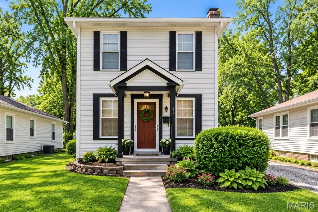 411 Adams Street, Saint Charles, MO 63301 - #1