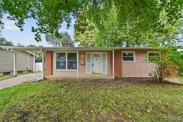 2295 Liberty Drive, Florissant, MO 63031