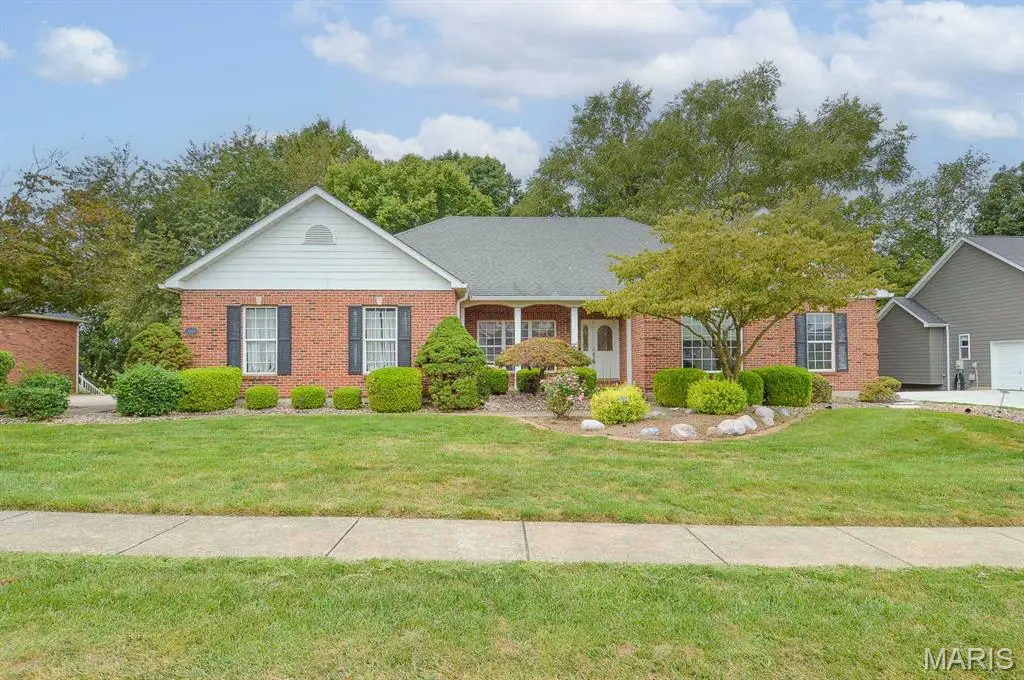 7429 Timberwolf Trail, Fairview Heights, IL 62208 - #1