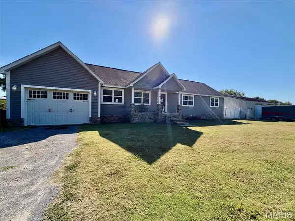 19010 Albert Street, Dexter, MO 63841