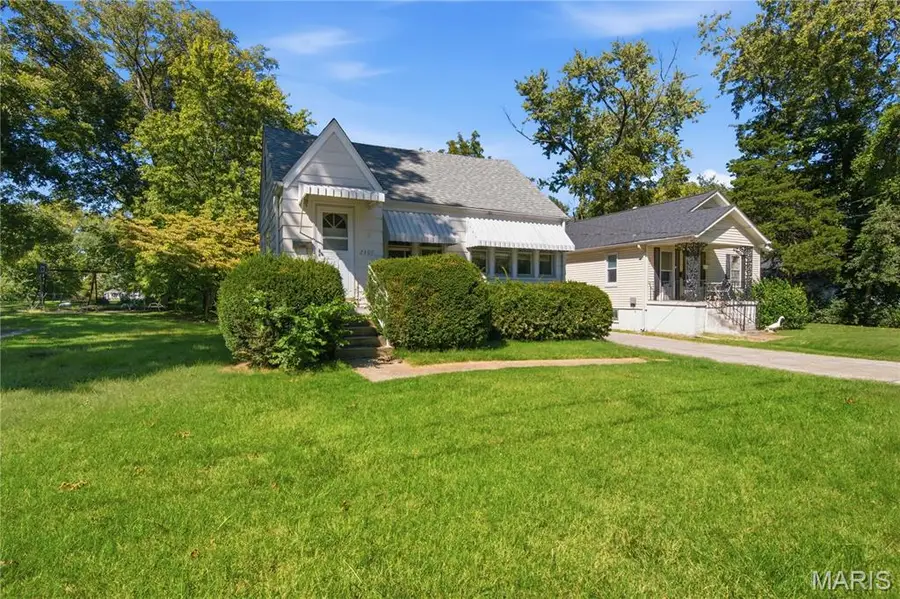 2307 E Main Street, Belleville, IL 62221 - #2