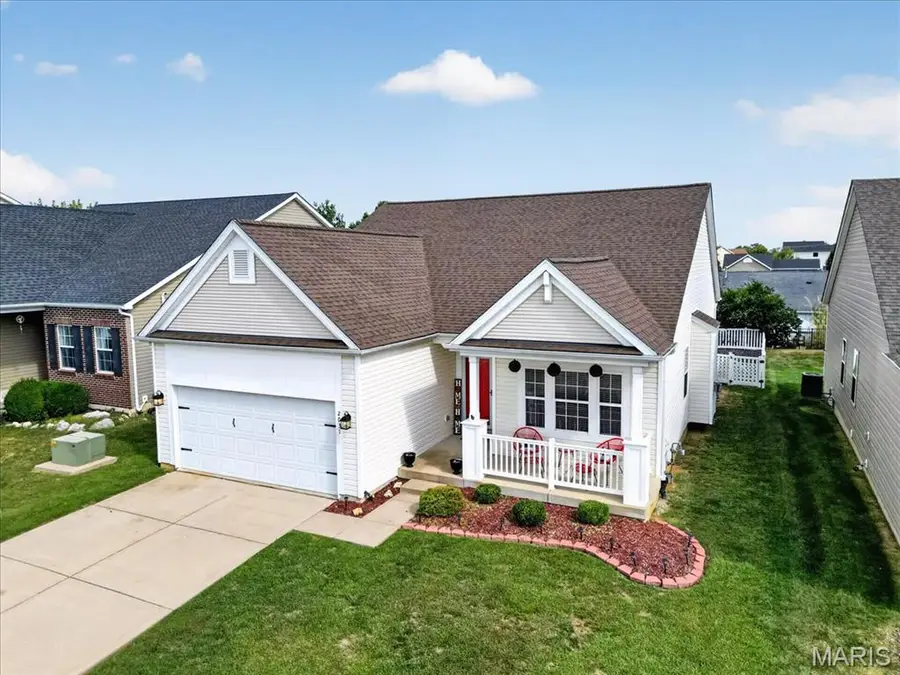 2031 Preston Woods Parkway, Lake Saint Louis, MO 63367 - #2