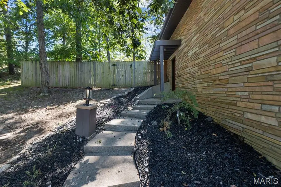 1929 W Cape Rock Drive, Cape Girardeau, MO 63701 - #3