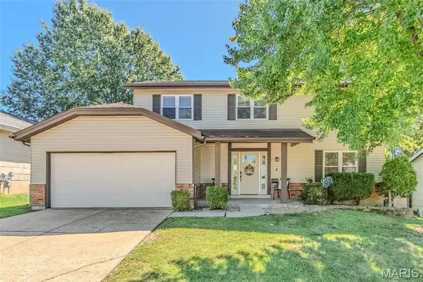 3758 Gumtree Lane, St Louis, MO 63129